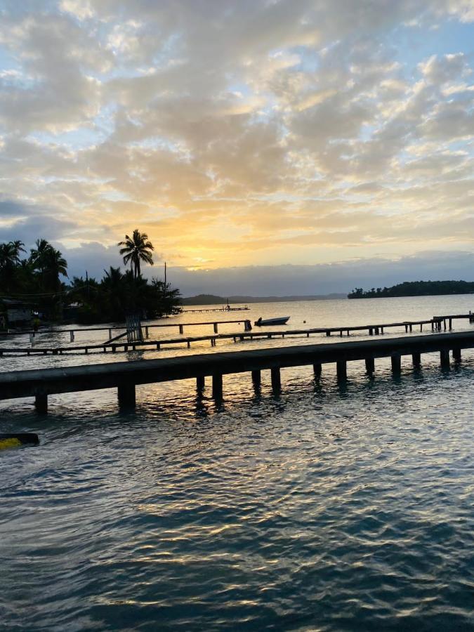 Mukunda On The Sea Apartment Bocas Town Exterior foto